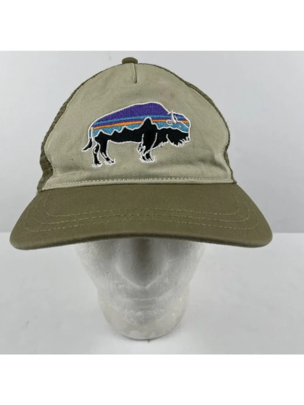Patagonia Fitz Roy Bison Trucker  Hat Mesh Snapback Organic Cotton Canvas Beige